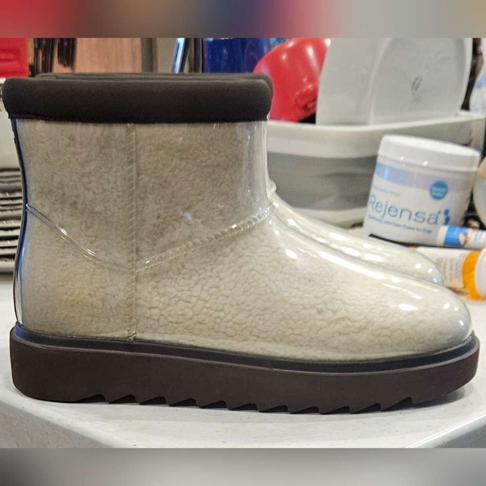Ugg Koolaburra Waterproof Boots - Picture 3 of 6
